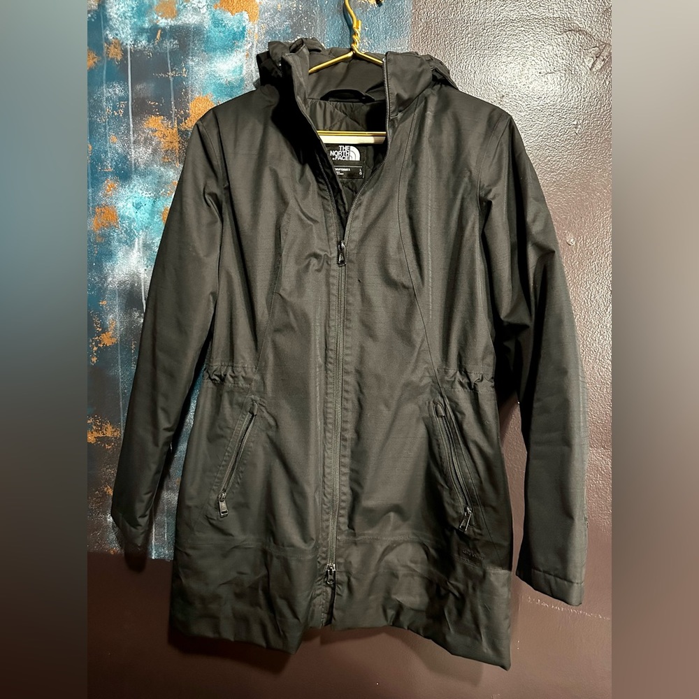 Women’s L North Face Winter Coat